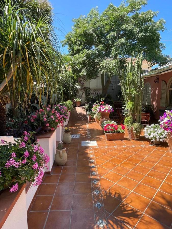 Piccolo Bed Bed and Breakfast Procida Buitenkant foto